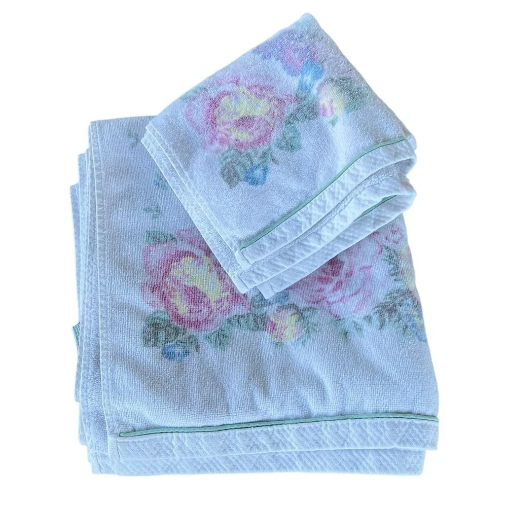 Laura Ashley vintage laura